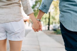5 ključnih stvari, ki jih morate upoštevati, preden se vselite skupaj s partnerjem