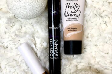 9. december: ESSENCE šminka za ustnice, maskara in vlažilni puder