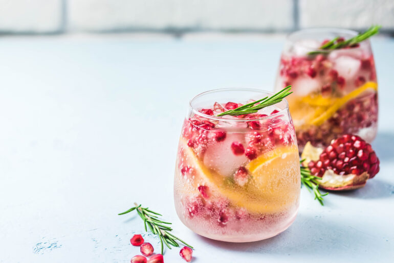 4 brezalkoholni koktajli za januar brez alkohola