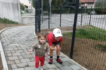 Otroci za otroke z dobrodelnimi (kilo)metri zbrali največji znesek doslej